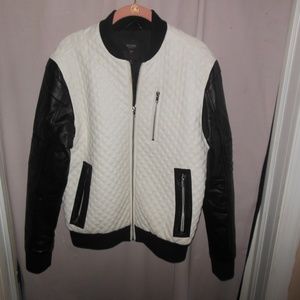 GUESS Mens Faux Leather Quilted Bomber